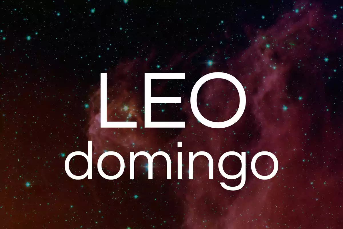 Texto Leo domingo sobre un fondo de estrellas y nebulosas en el espacio